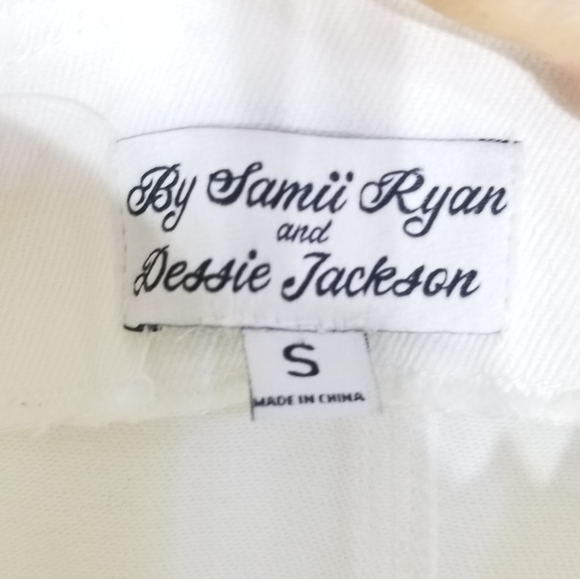 BY SAMMI RYAN & DESSIE JACKSON Artist Painted Studio Overalls in White Size S - Picture 7 of 7